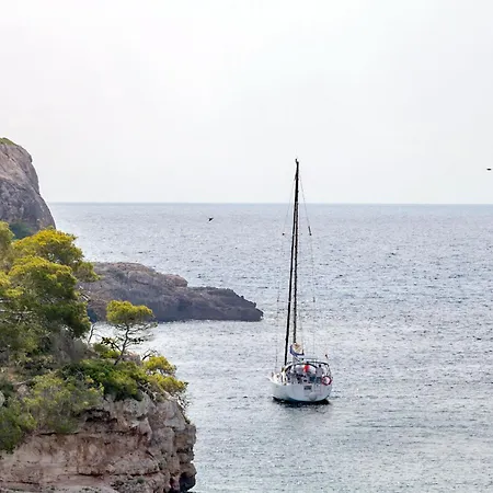 Harbour View 2 Apartman Cala Figuera